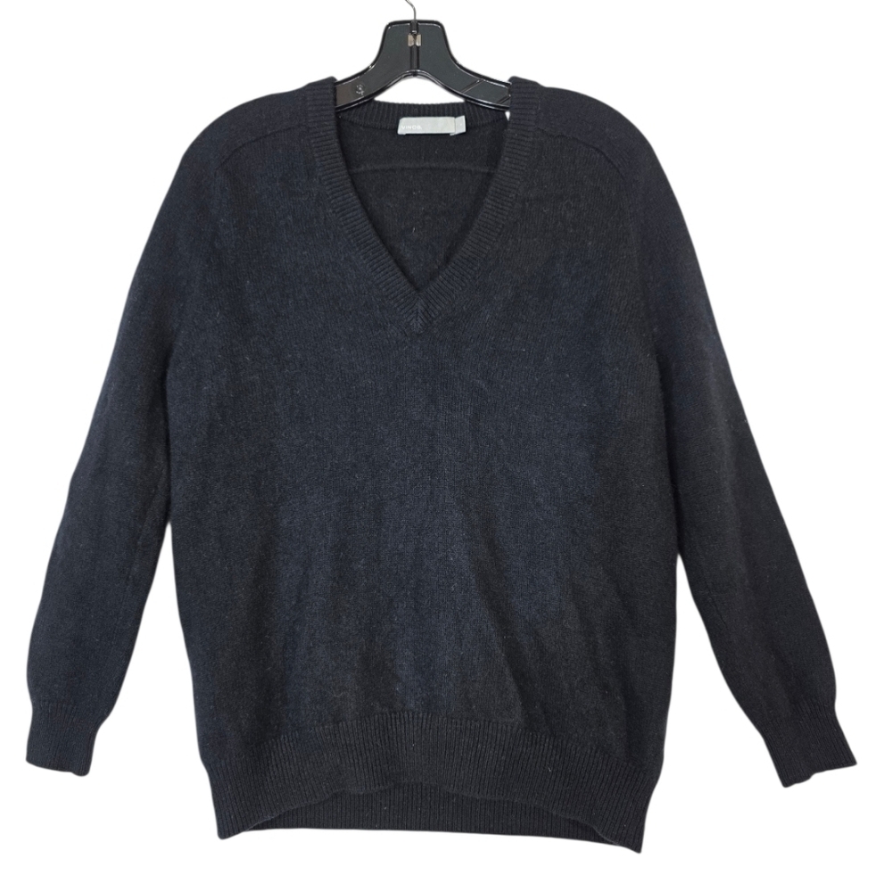 Vince Wool and Cashmere knit V neck pull over